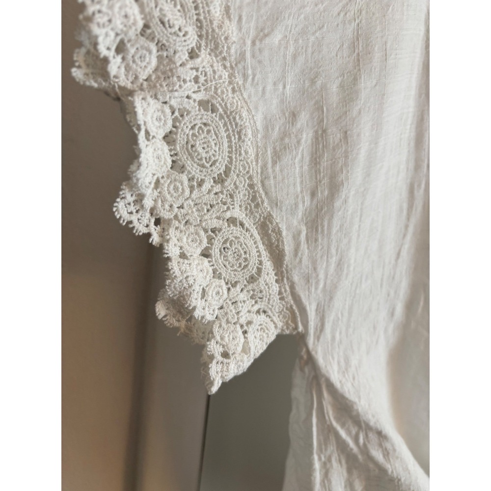Max Studio White Crochet-Trim Tie-Front Top | NWOT | Size 1X - Picture 7 of 9